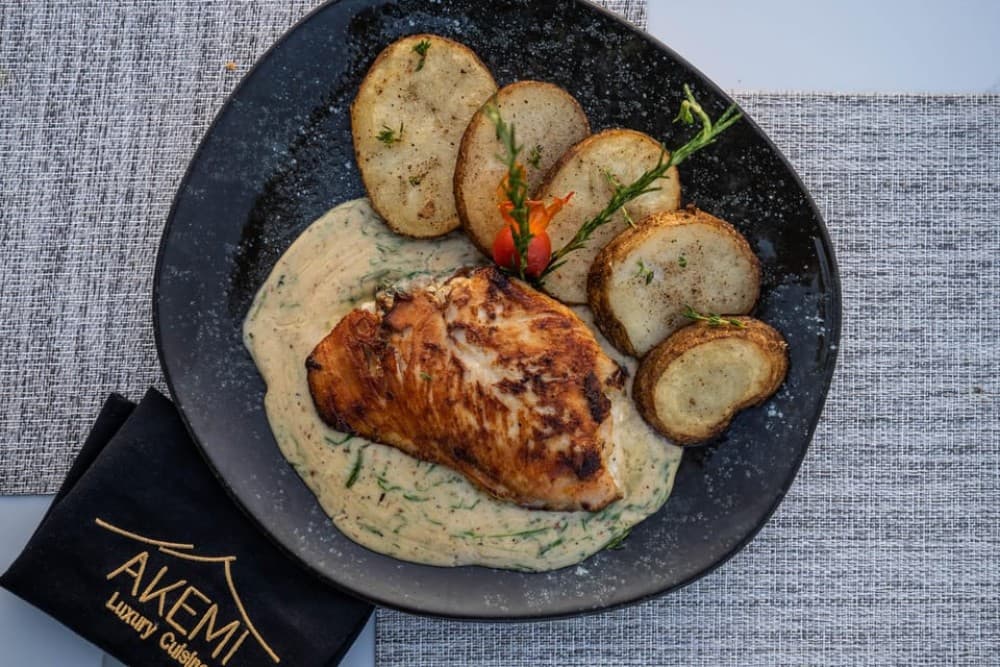 Cairo: Dinner at The Great Pyramid Inn with Hotel Transfers | ®ExcursionMania - Image 4