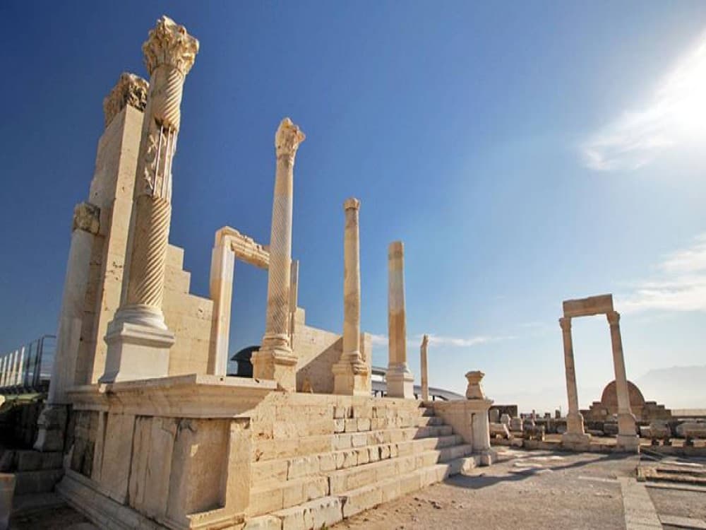 Laodicea Kaklik Cave & Honaz Tour from Pamukkale | ®ExcursionMania - Image 1