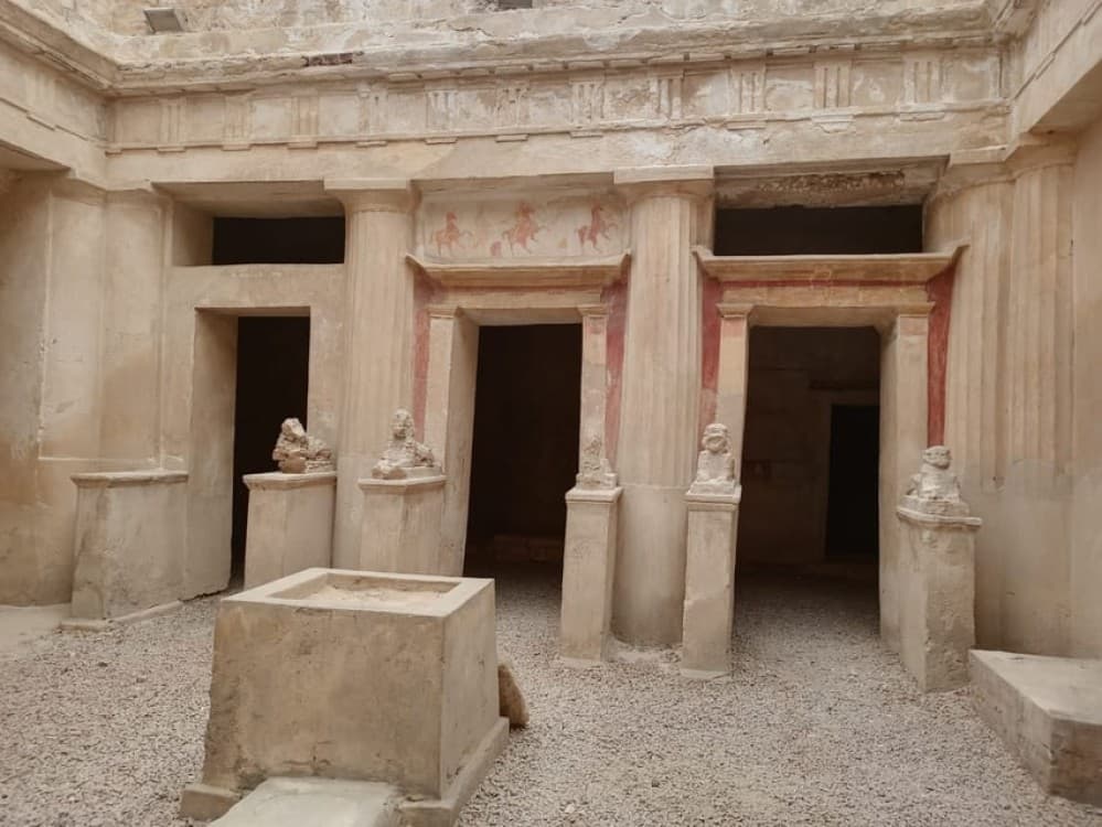 Alexandria Day Tour: Pompeys Pillar, Catacombs & Citadel Tour | ®ExcursionMania - Image 3