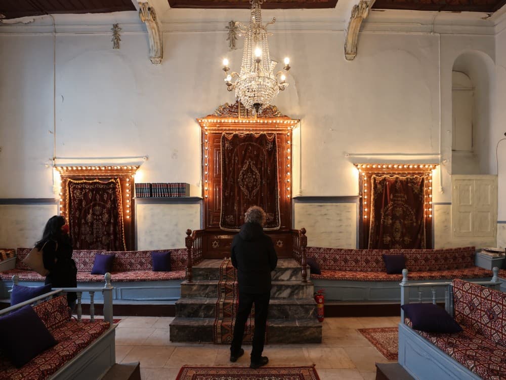 Izmir’s Synagogues: A Walk Through Time | ®ExcursionMania - Image 5