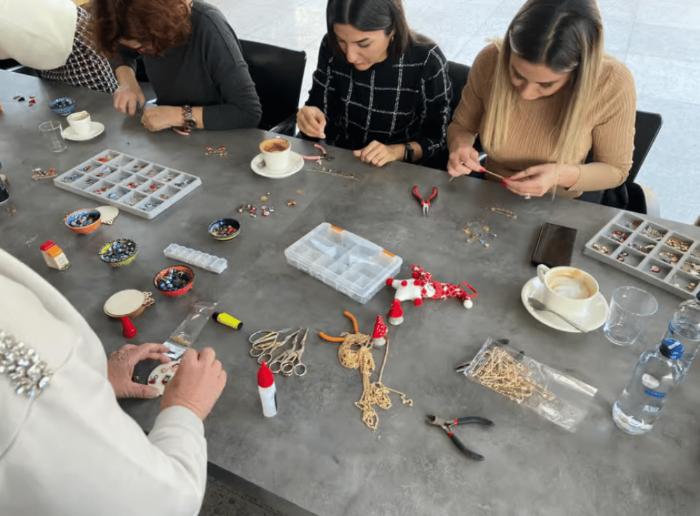 Istanbul: Steel Chain & Charm Jewelry Workshop | ®ExcursionMania - Image 4