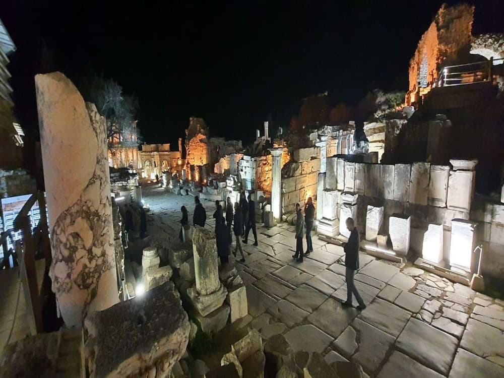 Magical 6-Hour Ephesus Night Tour from Izmir | ®ExcursionMania - Image 4