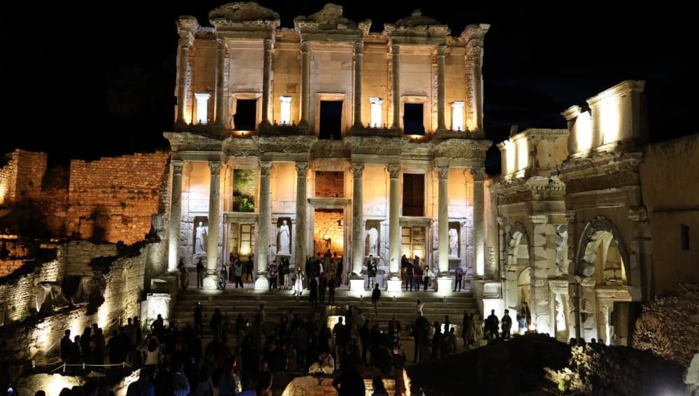 Magical 6-Hour Ephesus Night Tour from Izmir | ®ExcursionMania - Image 6