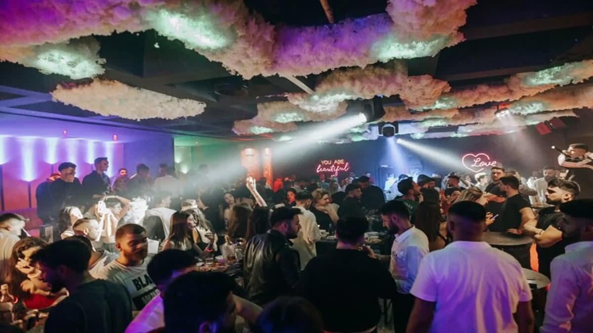 Cappadocia: Guided Bar Crawl with Hotel Pickup and Snack | ®ExcursionMania - Image 7