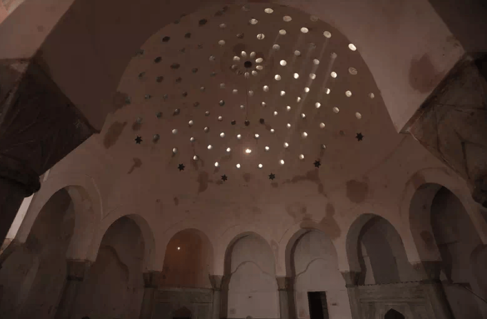 Historical Cemberlitas Hammam in Old City | ®ExcursionMania - Image 6