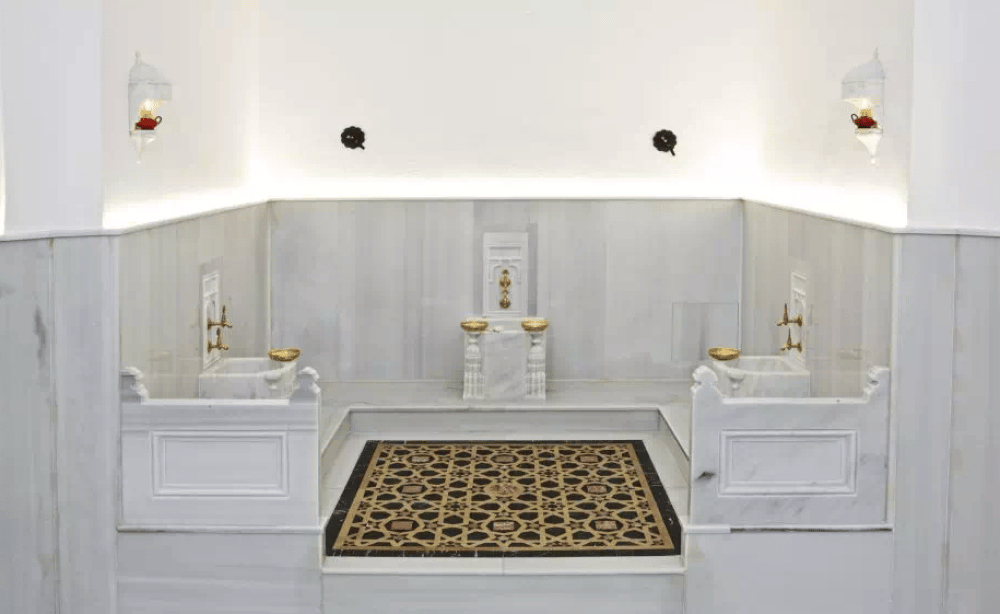 Historical Hurrem Sultan Hammam in Old City | ®ExcursionMania - Image 3