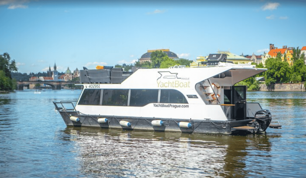 VIP Prague YachtBoat ONE Experience: All-You-Can-Drink | ®ExcursionMania - Image 3