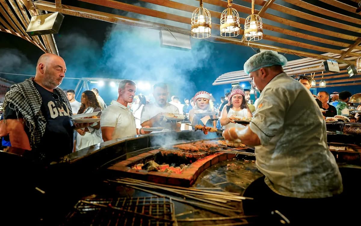 Desert Safari Dubai with BBQ Dinner | ®ExcursionMania - Image 8
