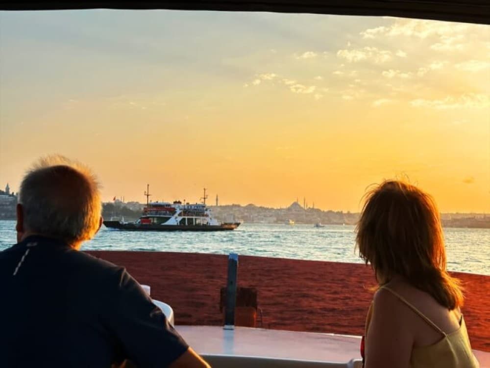 Istanbul: Bosphorus and Golden Horn Sunset Yacht Cruise | ®ExcursionMania - Image 1