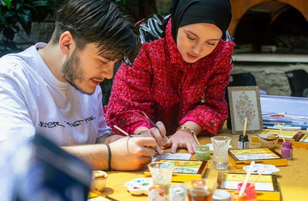 Istanbul: Turkish Illumination Art Workshop With a Master | ®ExcursionMania - Image 3