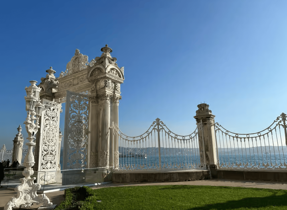 Istanbul: Dolmabahce Palace and Harem Fast-Track & Audio | ®ExcursionMania - Image 1
