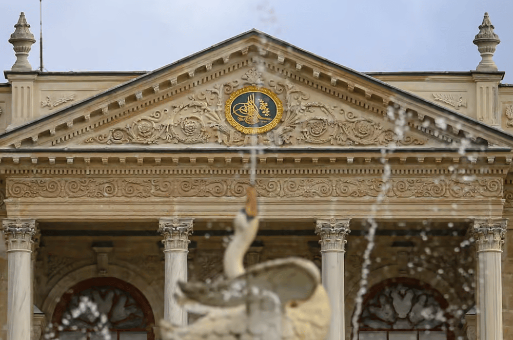 Istanbul: Dolmabahce Palace and Harem Fast-Track & Audio | ®ExcursionMania - Image 6