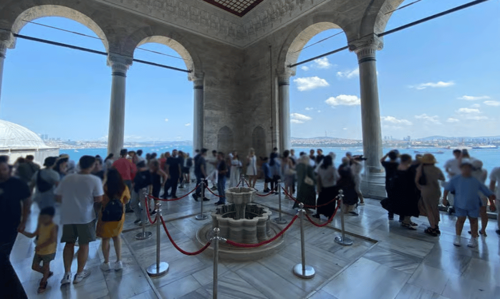 Topkapi Palace & Hagia Sophia Tickets With Audio Guide | ®ExcursionMania - Image 3