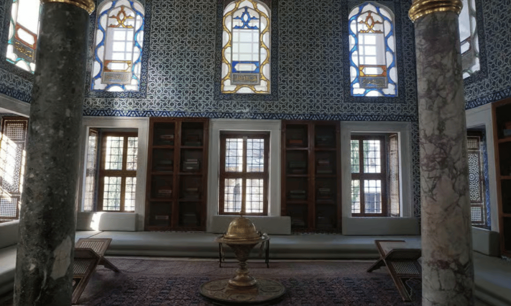 Topkapi Palace & Hagia Sophia Tickets With Audio Guide | ®ExcursionMania - Image 5