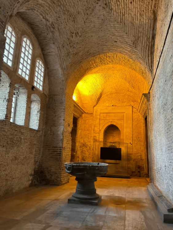 Istanbul: Hagia Sophia Ticket with Audio Guide & Blue Mosque | ®ExcursionMania - Image 3