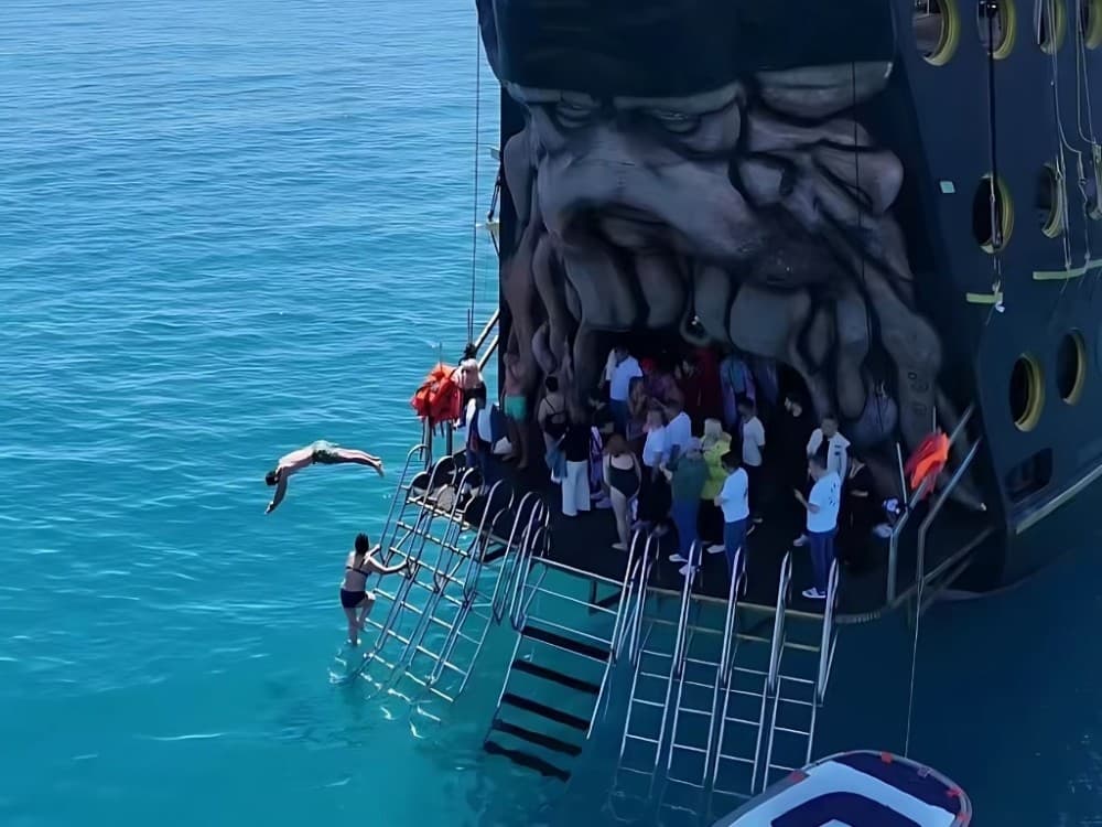 From Kemer: Gonster All Inclusive Pirate Boat Trip W/Hotel Transfers | ®ExcursionMania - Image 5