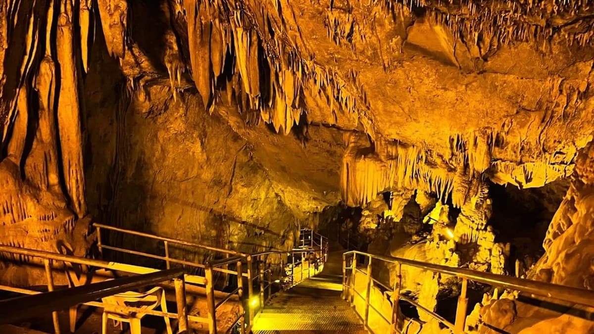 From City of Side: Alanya Guided Tour with Boat Trip & Lunch | ®ExcursionMania - Image 4