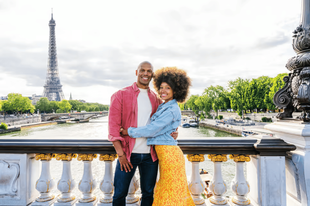 Paris: Eiffel Tower Photo Shoot | ®ExcursionMania - Image 4