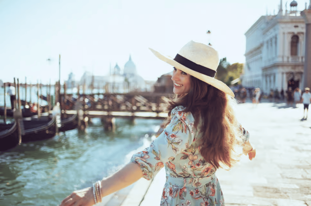 Venice: Photoshoot at The Grand Canal & Rialto Bridge | ®ExcursionMania - Image 8