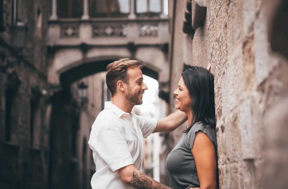 Barcelona: Photo Shoot Tour in El Gothico | ®ExcursionMania - Image 3