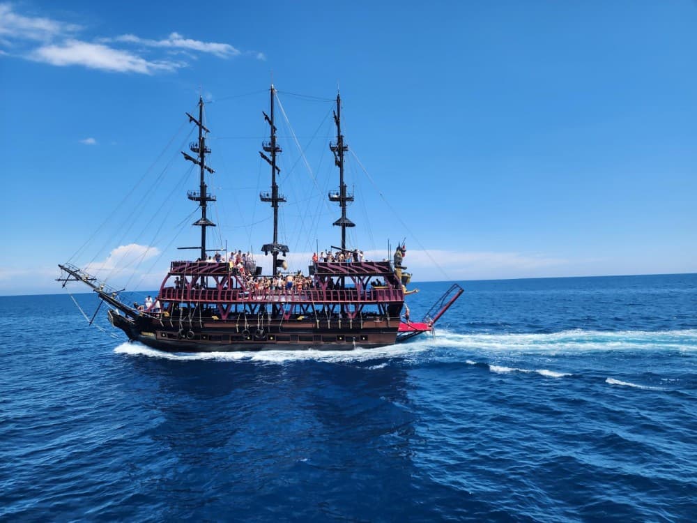 Kemer: Galleon Pirate Boat Trip Full-Day Fun | ®ExcursionMania - Image 9