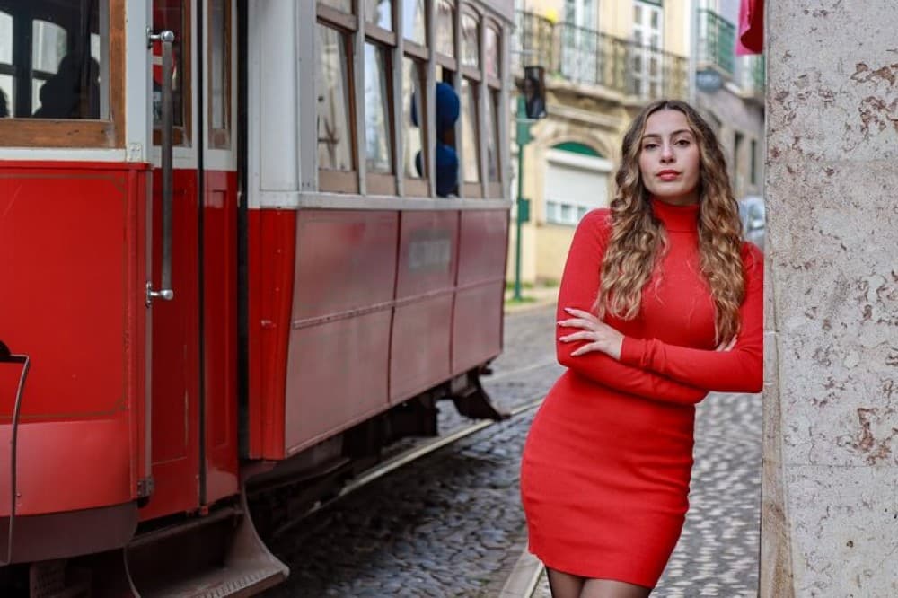 Lisbon: Instagram Hotspots Photoshoot | ®ExcursionMania - Image 4