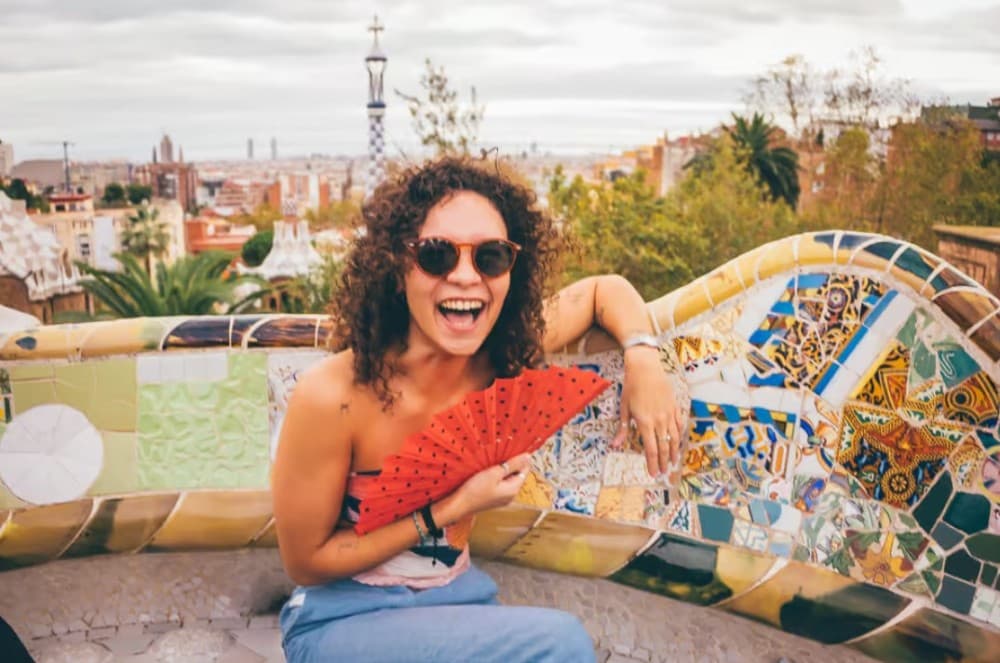 Barcelona: Park Güell Professional Photoshoot Experience | ®ExcursionMania - Image 5