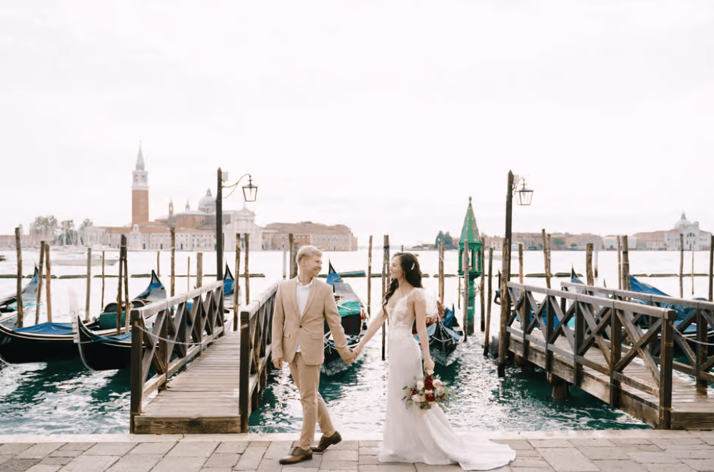 Venice: Romantic Photoshoot for Couples