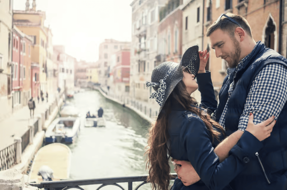 Venice: Romantic Photoshoot for Couples | ®ExcursionMania - Image 9