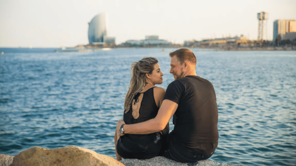 Barcelona: Beach Photoshoot | ®ExcursionMania - Image 2