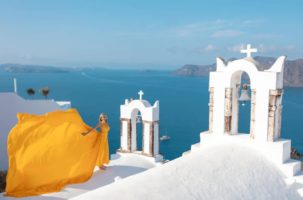 Santorini: Flying Dress Photoshoot | ®ExcursionMania - Image 4