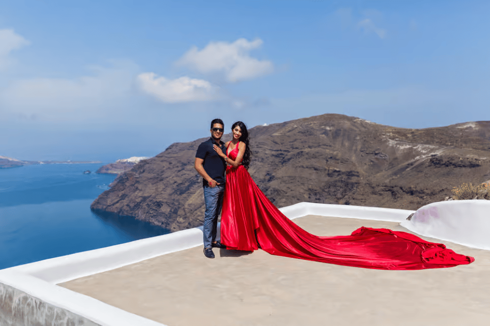 Santorini: Flying Dress Photoshoot | ®ExcursionMania - Image 8