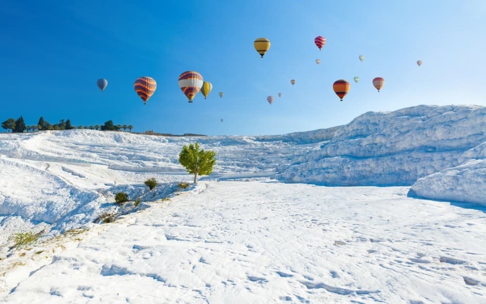 Turunç: Pamukkale Tour With Balloon Flight & Private Transfer | ®ExcursionMania - Image 11