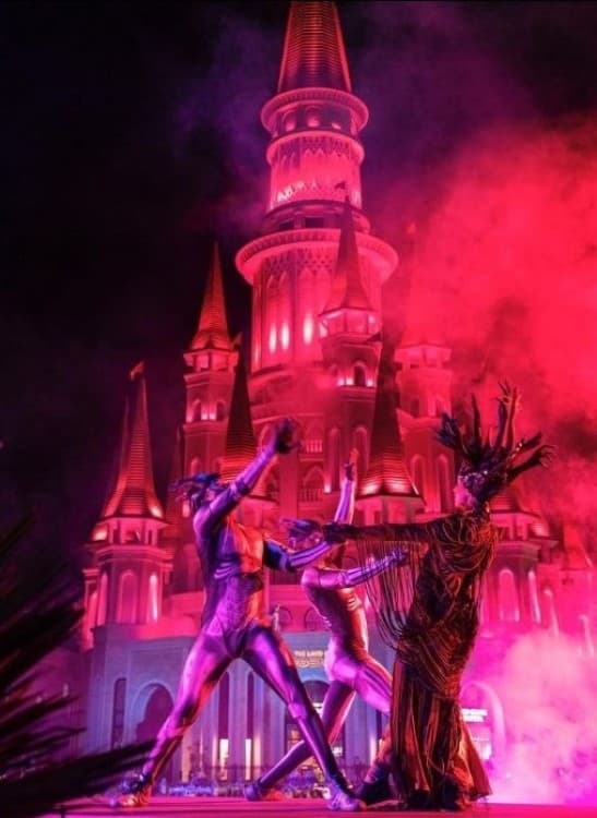 Land of Legends Night Show & Boat Parade from Kemer | ®ExcursionMania - Image 4