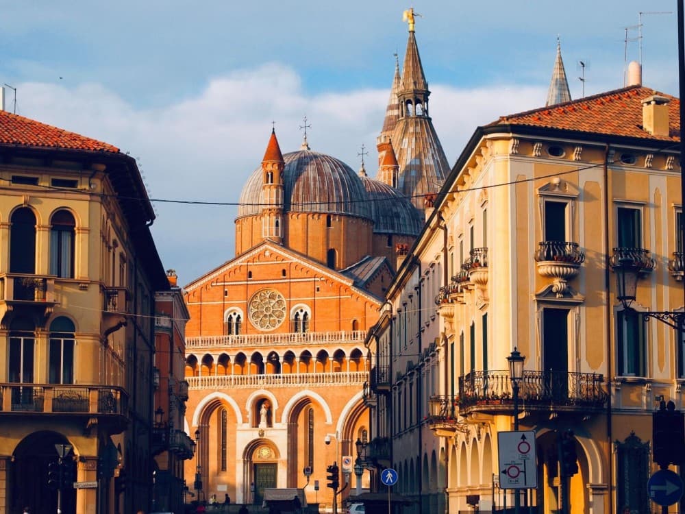 Padova Walking Tour with a Local | ®ExcursionMania - Image 4