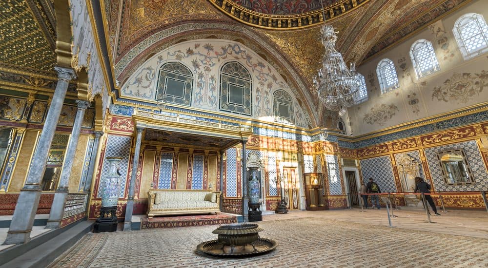 Istanbul: Skip The Line Guided Tour of Topkapi Palace | ®ExcursionMania - Image 3