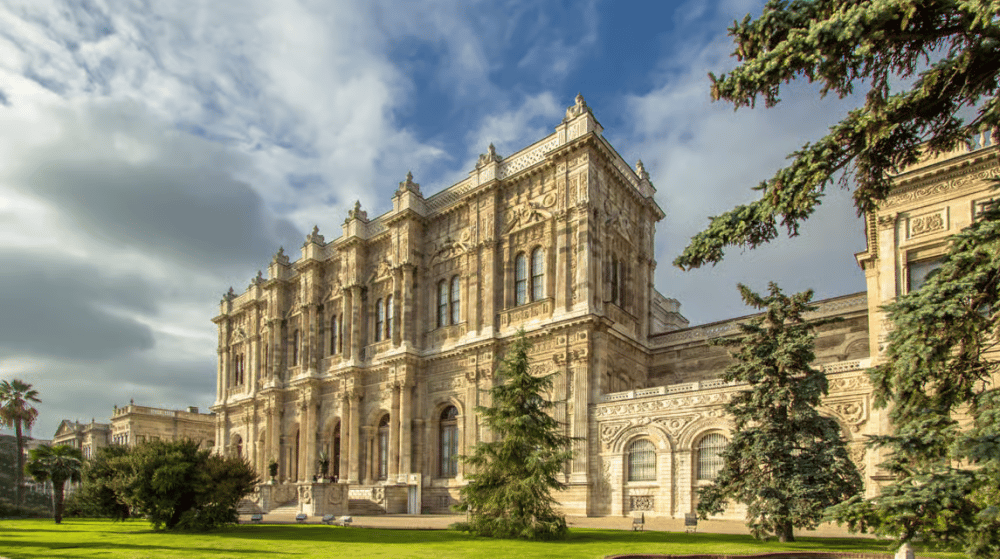Hagia Sophia-Dolmabahce Palace-Basilica Cistern Combo Ticket | ®ExcursionMania - Image 6