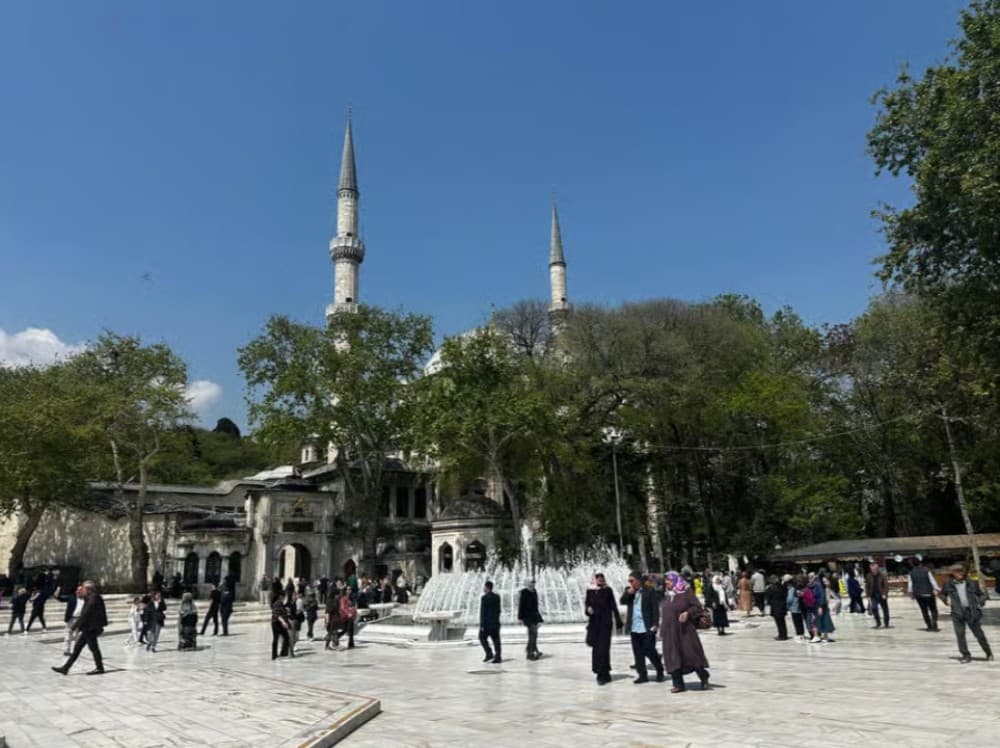 Istanbul: Religious Sites Tour with Lunch - Eyüp Sultan & More | ®ExcursionMania - Image 7