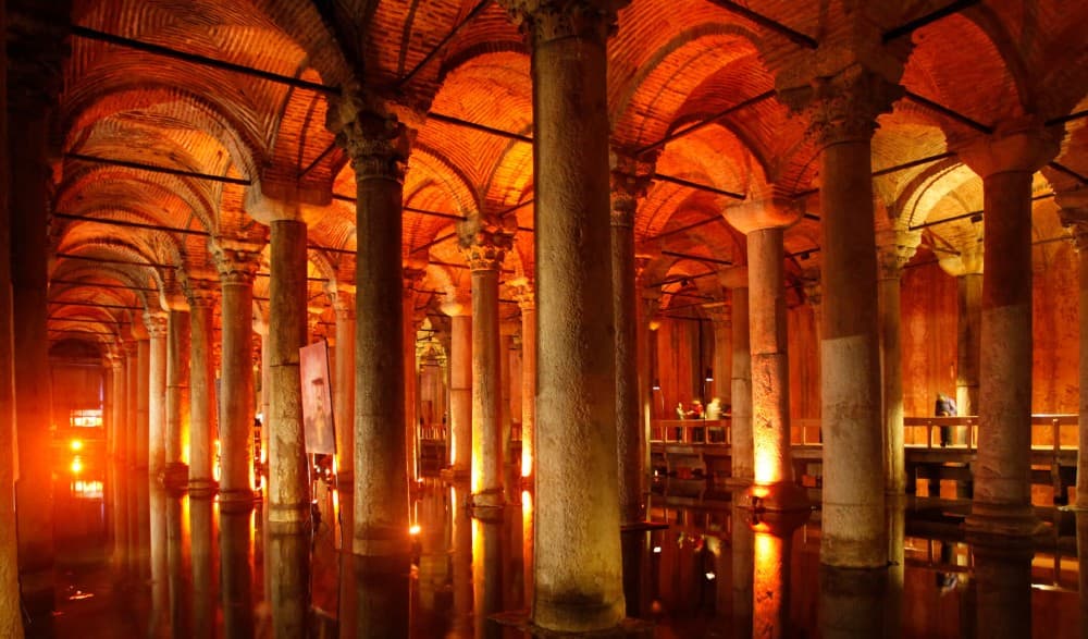 Istanbul: Basilica Cistern & Topkapi Palace Combo Ticket | ®ExcursionMania - Image 8