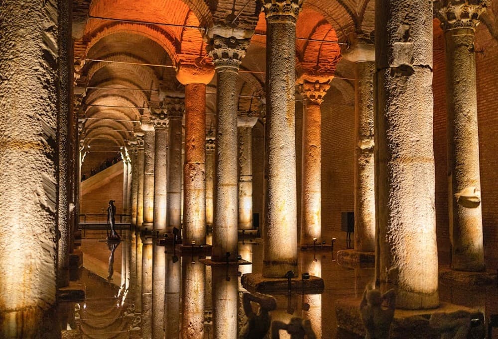 Istanbul: Basilica Cistern Skip-the-line Entry & Guided Tour | ®ExcursionMania - Image 2