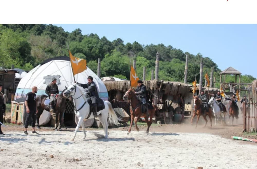 Istanbul: Bozdag Film Plateau Day Trip with Traditional Lunch | ®ExcursionMania - Image 4