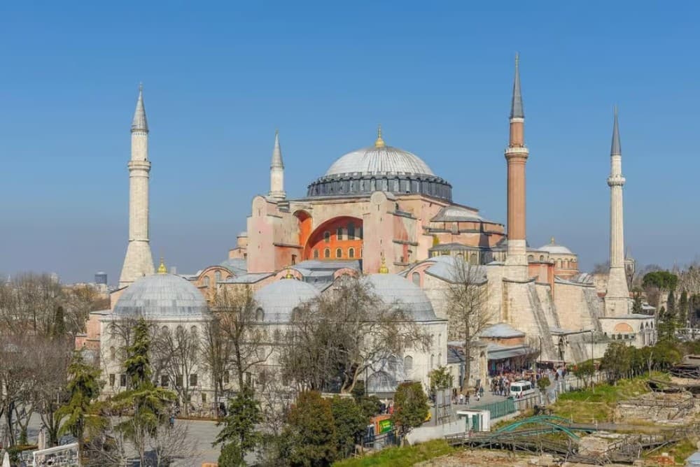 Istanbul: Hagia Sophia and Blue Mosque Tour with Tickets | ®ExcursionMania - Image 4