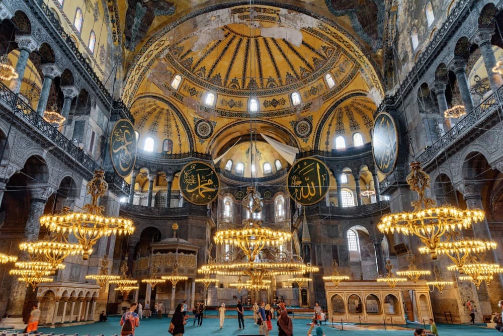 Istanbul: Hagia Sophia and Blue Mosque Tour with Tickets | ®ExcursionMania - Image 7