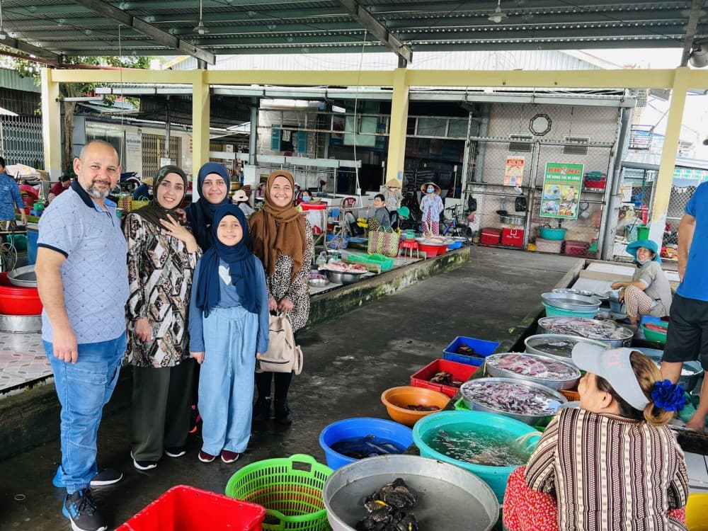 VIP Tour Authentic Mekong Delta & Local pagoda by SpeedBoat | ®ExcursionMania - Image 3