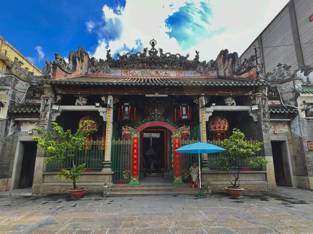 Chinatown Heritage Highlights Half-day Tour in Saigon | ®ExcursionMania - Image 4