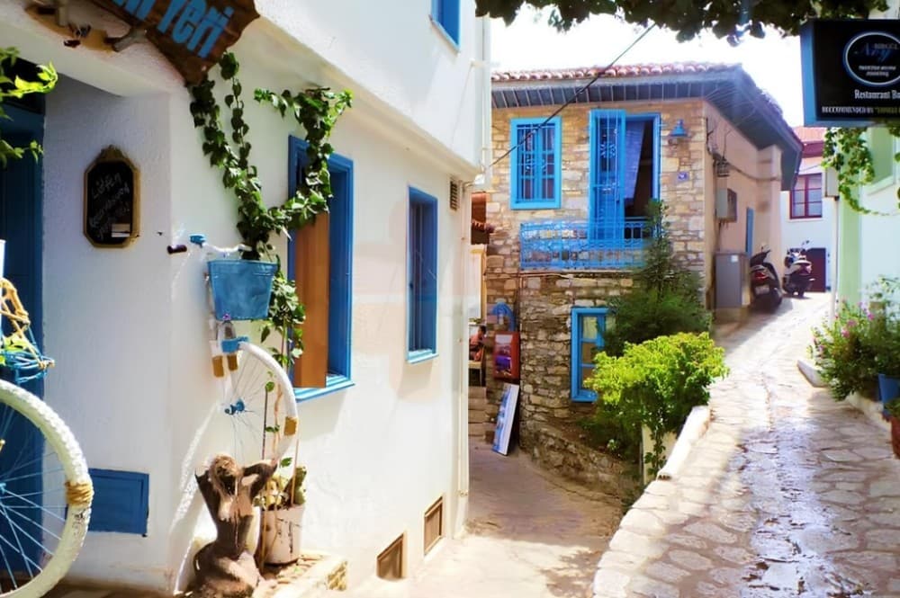 Marmaris: Guided Walking Tour with Port Transfers | ®ExcursionMania - Image 7