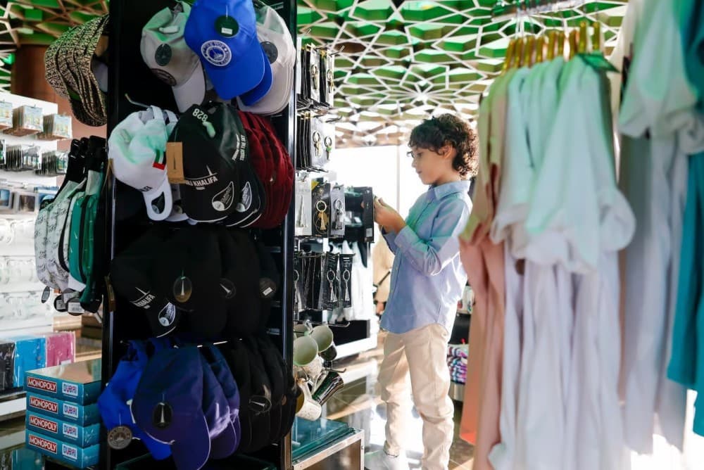 Dubai: Burj Khalifa Levels 124 & 125 Entry Ticket  Options | ®ExcursionMania - Image 11