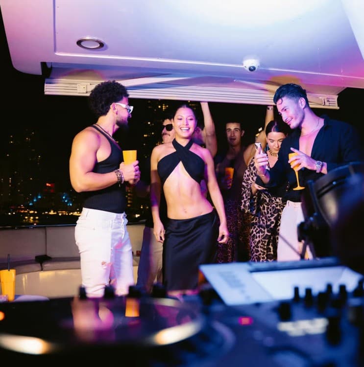 Dubai Marina Luxury Yacht Party with BBQ, Open Bar & Live DJ | ®ExcursionMania - Image 9