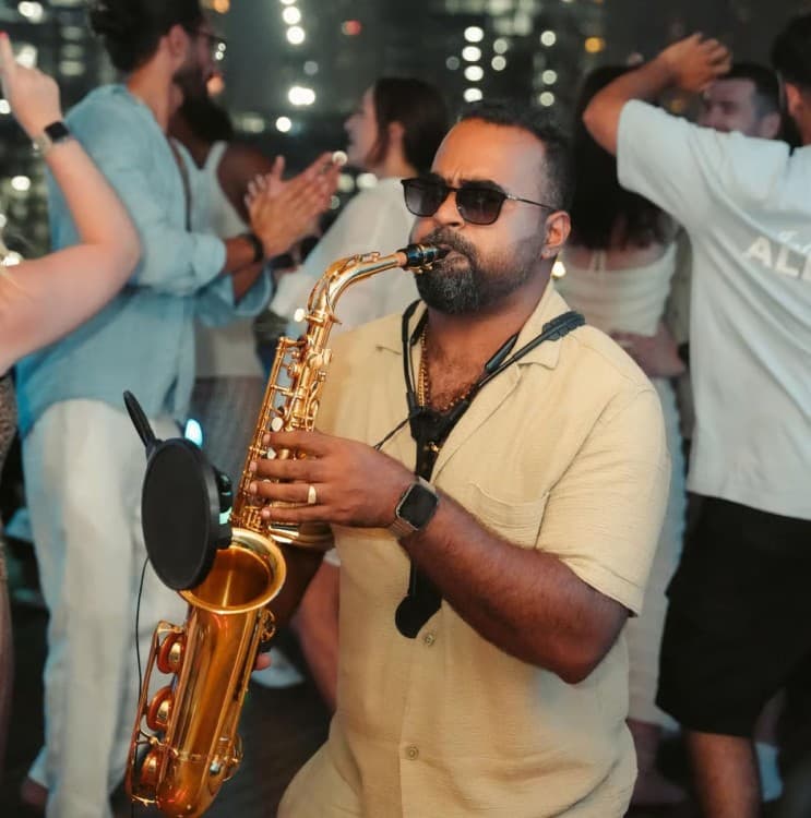 Dubai: Superyacht Party with Live DJ & Open Bar | ®ExcursionMania - Image 6