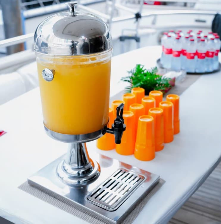 Dubai: 1-Hour Ain Boat Sightseeing Cruise | ®ExcursionMania - Image 2